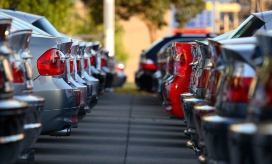 How to Find the Best Dealership to Buy a New Car